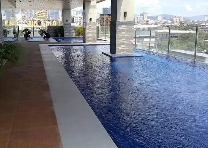 - Sunvida Double Bed Apartment Cebu